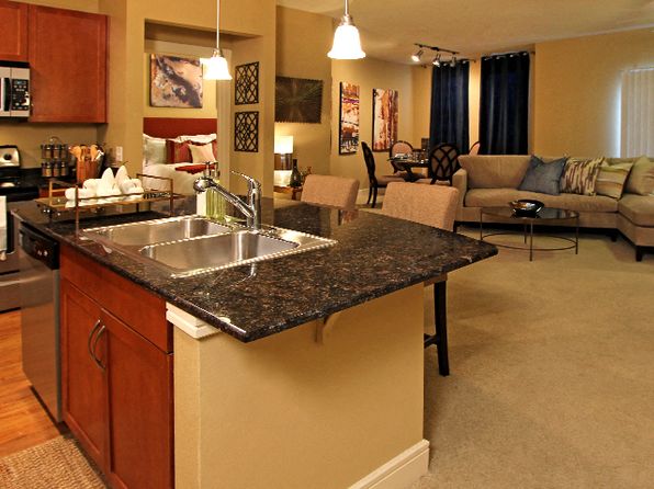 1001 Lake Carolyn Pkwy #2063255