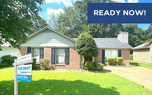 2663 Bay Pointe Cir W Photo 1