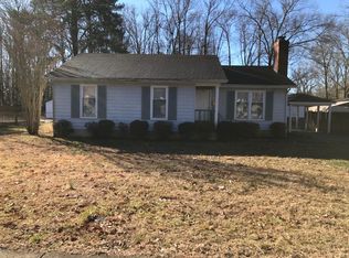 219 Henry Clay Rd, Ashland, VA 23005