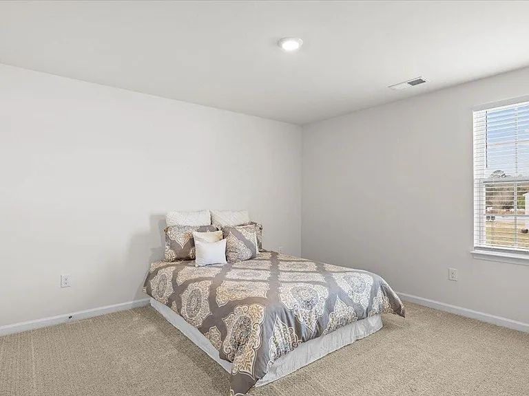 97 Long Meadow Ln — Photo 33