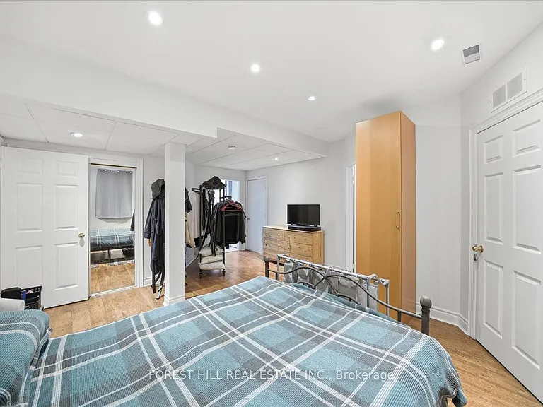 160 Kootenay Rdg #BASEMENT — Photo 16