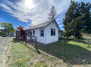 3941 Nonpareil Rd, Sutherlin, OR 97479