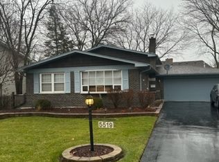 5519 Cumnor Rd, Downers Grove, IL 60516