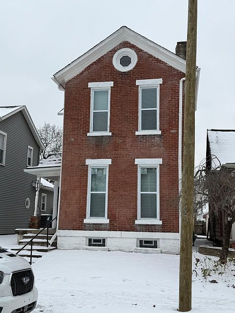 1st image of 217 James St
