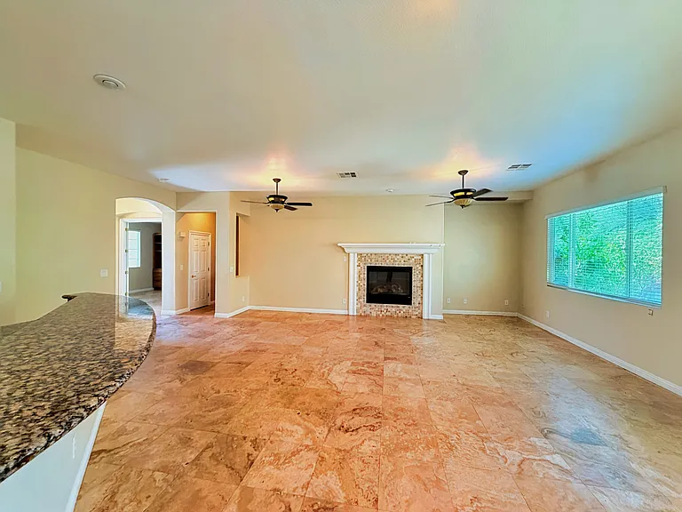 7225 Fern Meadow St — Photo 29
