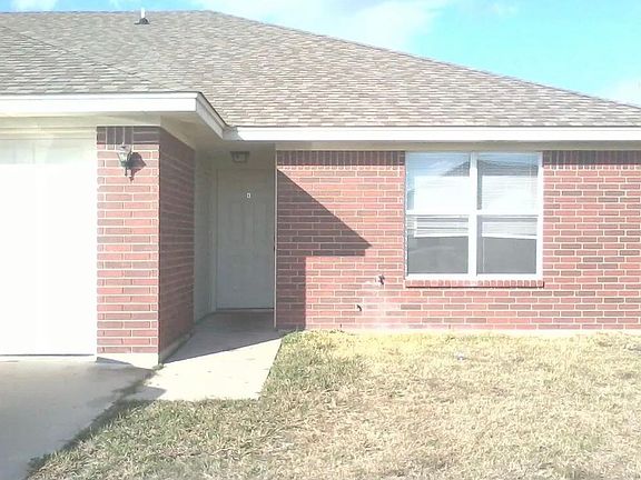 2nd image of 3205 Raven Dr APT A