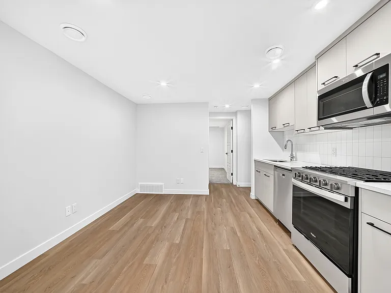 280 Paterson Way SW — Photo 14