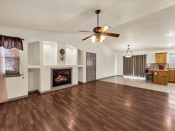 5th image of 2721 E Riverside Dr Unit 33