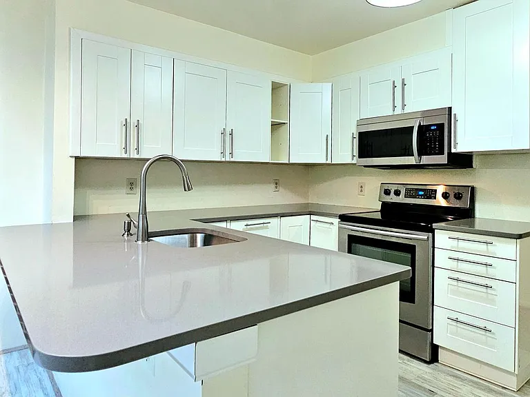 8729 Sheridan Farms Ct — Photo 10