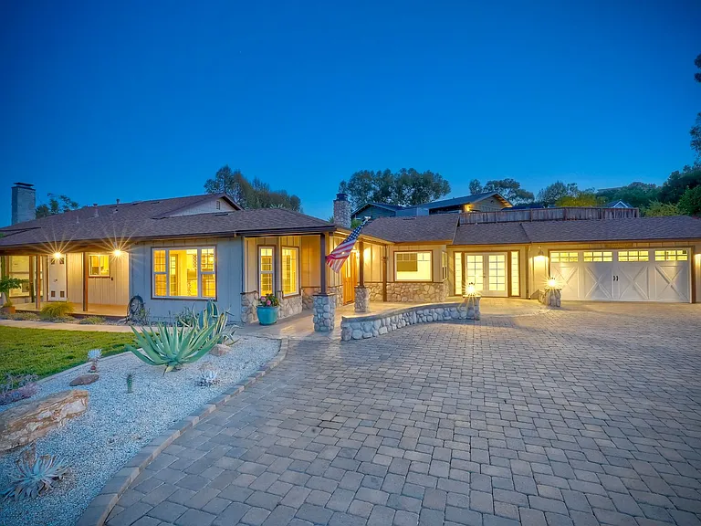 125 Hummingbird Hl — Photo 36
