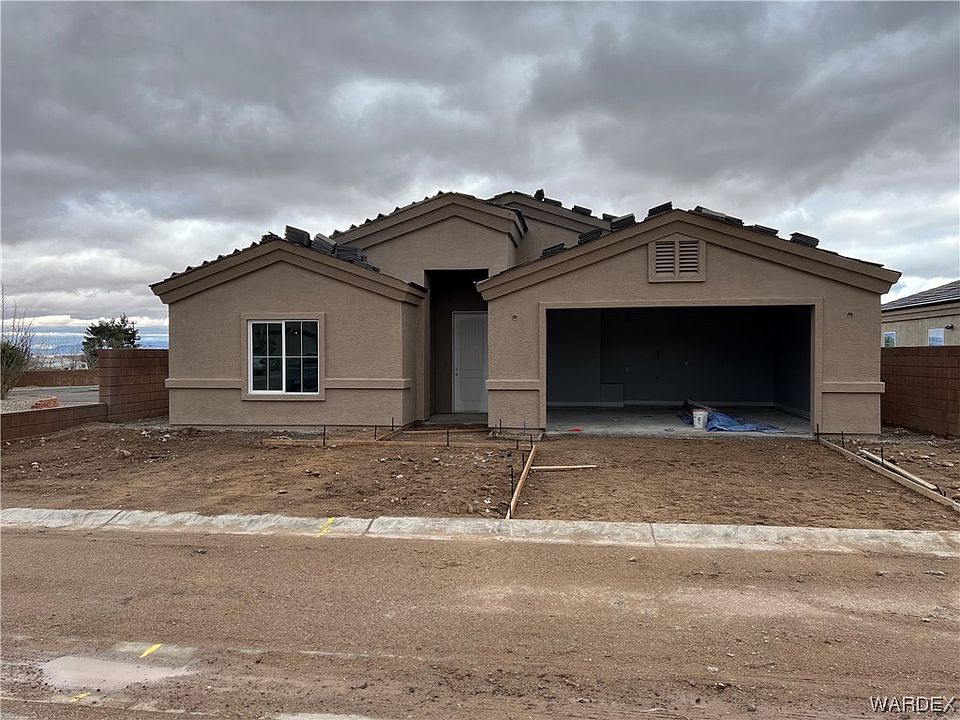 1st image of 844 Vista Grande Drive