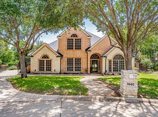 3640 Chateaux Ln, Hurst, TX 76054