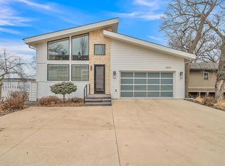 24034 Kelleys Beach Dr, Spirit Lake, IA 51360