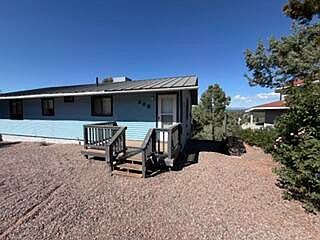 3rd image of 308 E Ridge Ln