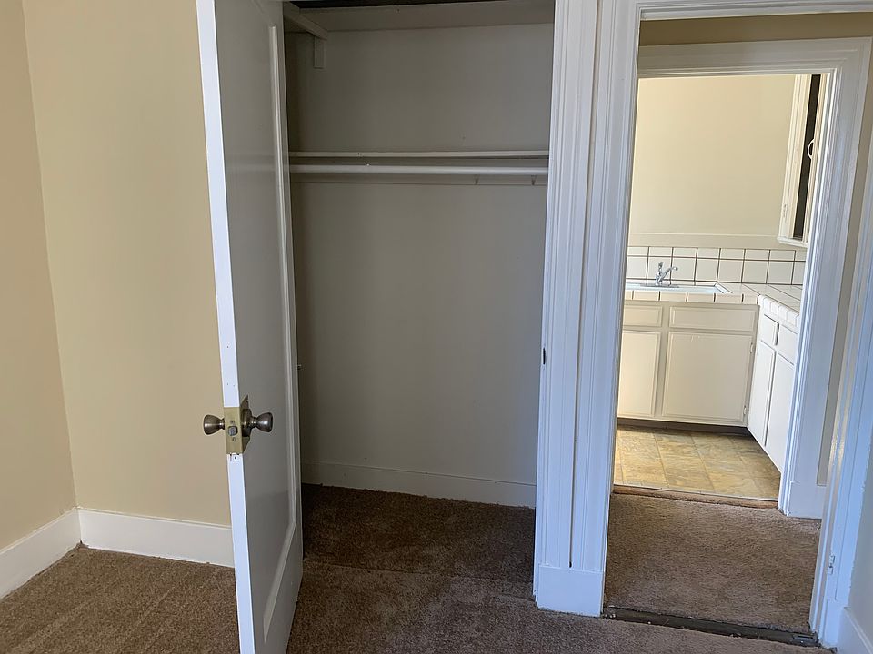 Closet of Room 2