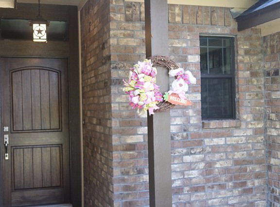 2nd image of 10 Seminole Ln