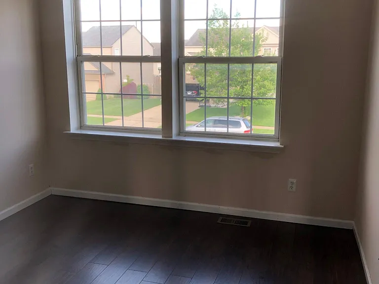 7920 Winterfield Dr — Photo 10
