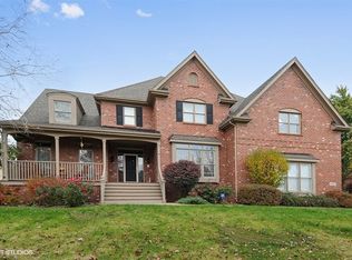 1623 Robert Ln, Naperville, IL 60564