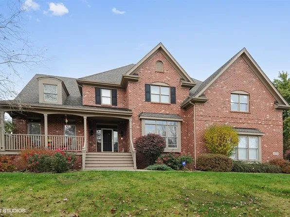 1623 Robert Ln, Naperville, IL 60564