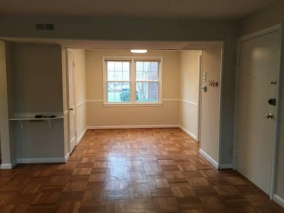4th image of 6718 W Wakefield Dr APT A1