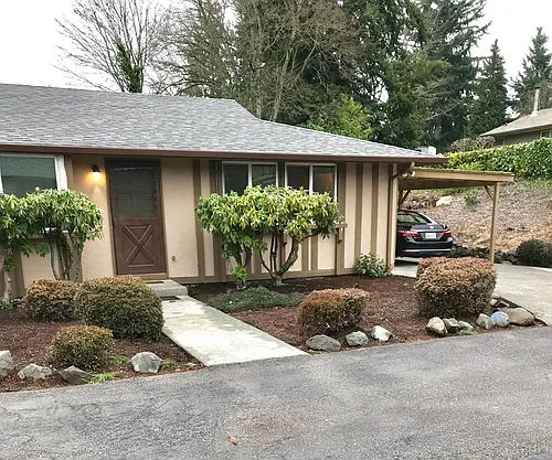 3819 Olympic Blvd W Photo 1