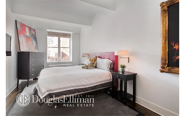 Sold by Douglas Elliman | media 35