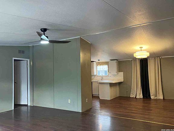 4th image of 2221 Bear Springs