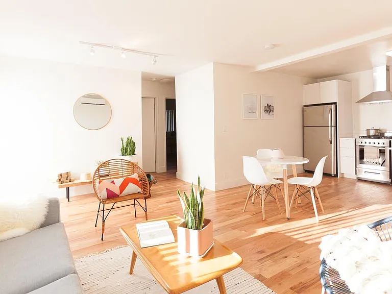 5665 Fayette St #6 — Photo 31