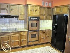 1st image of 6920 Nashway Dr W