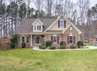 3601 Brooks Hill Ct, Browns Summit, NC 27214