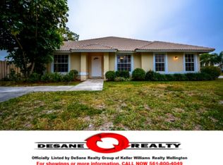 1594 Hawthorne Pl, Wellington, FL 33414