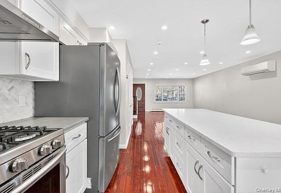 5th image of 209-20 43rd Avenue