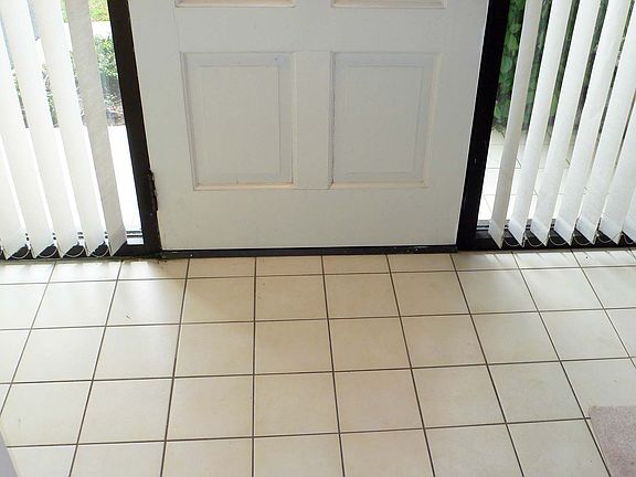 Entry Foyer