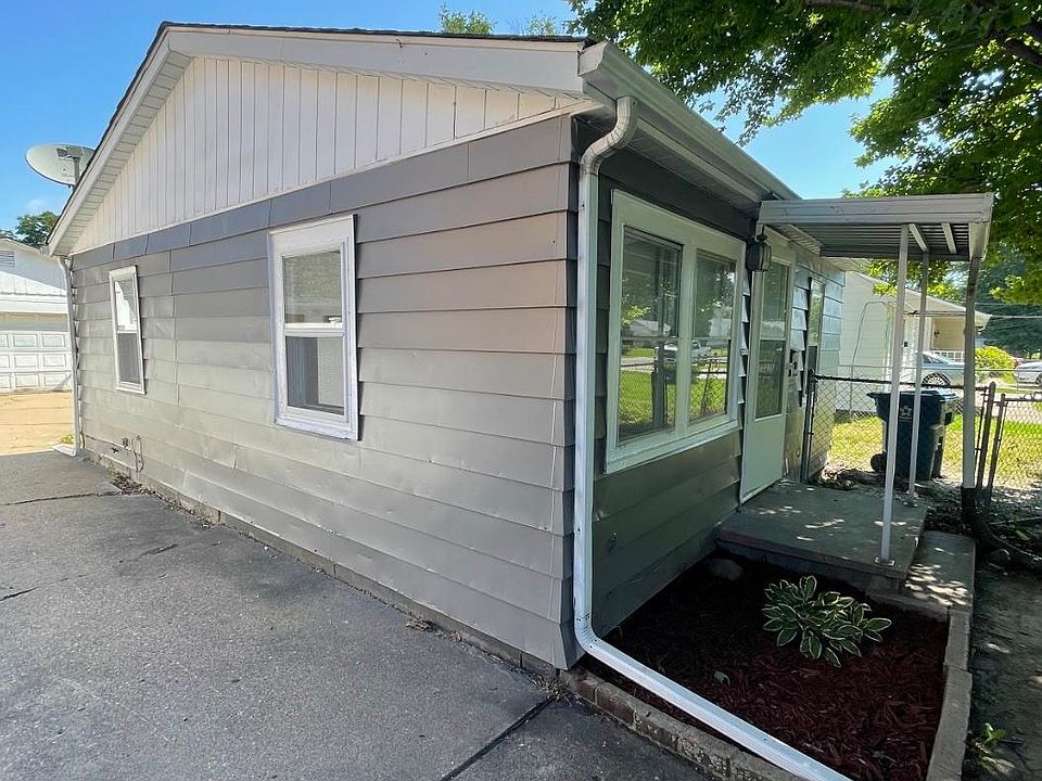 1st image of 217 29th Ave
