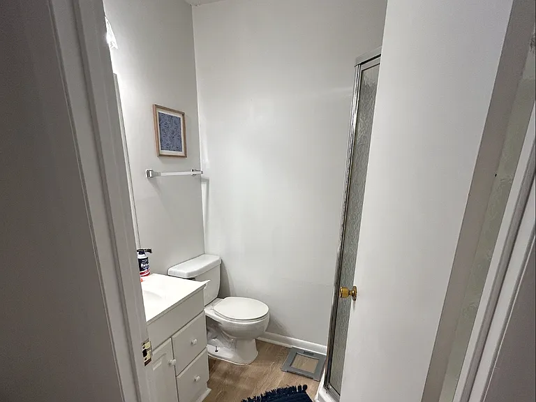 Bayview Dr — Photo 7