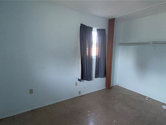 5th image of 512 Harney St