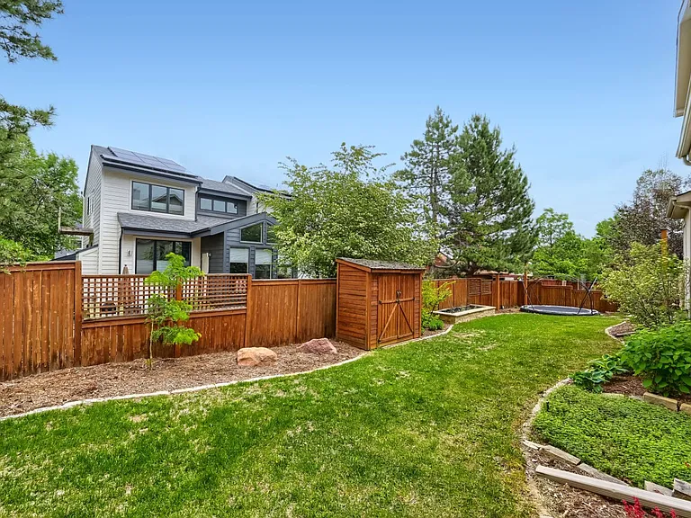 927 Poplar Pl — Photo 20