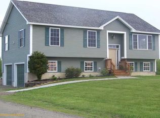 1079 Fuller Rd, Carmel, ME 04419