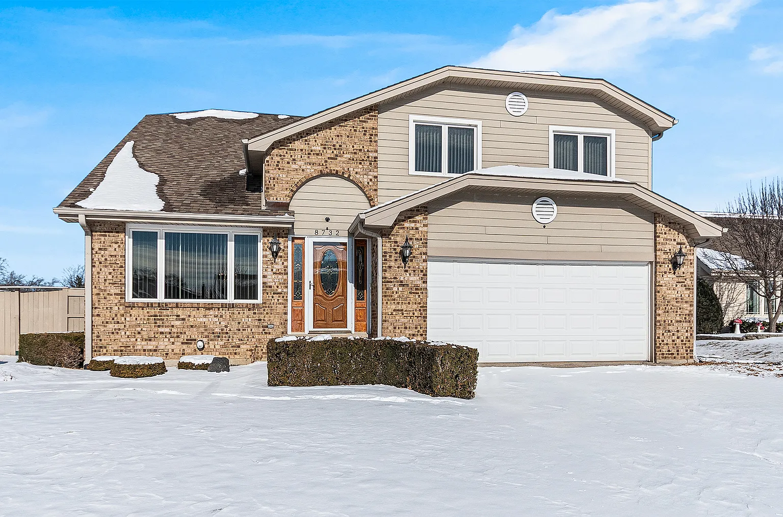 8732 W Surrey Park photo 1