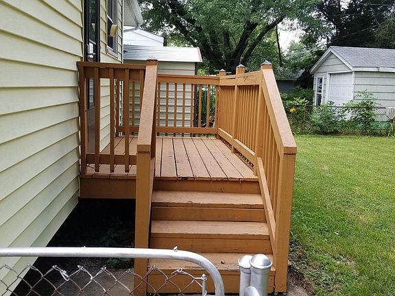 3rd image of 8641 Harold Dr
