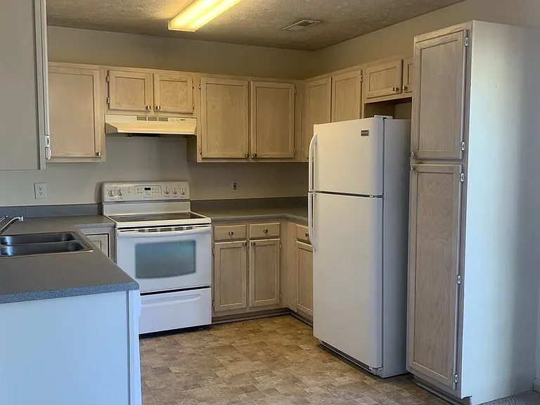 2407 Oban Ct — Photo 14
