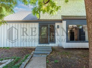 7211 E Bainbridge Rd, Wichita, KS 67226