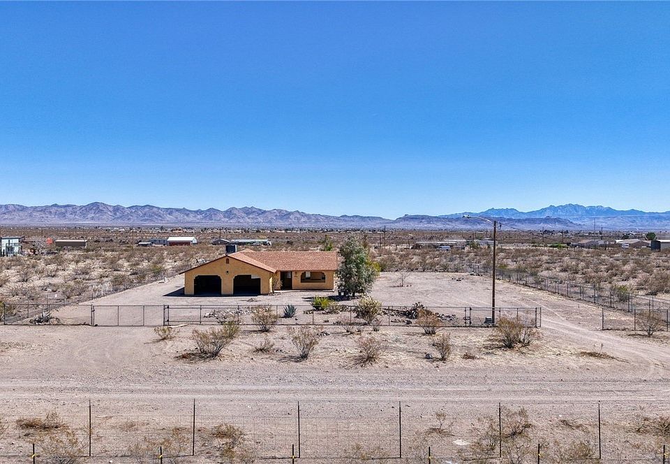 3596 N Emery Park Rd, Golden Valley, AZ 86413 | Zillow