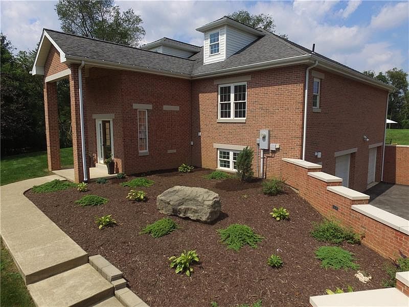 4014 Bakerstown Rd, Gibsonia, PA 15044 Zillow