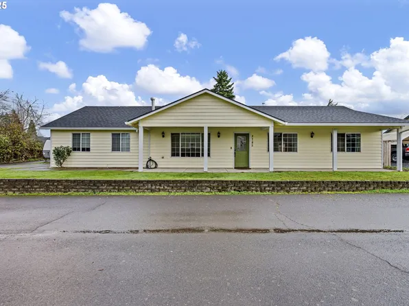 3785 Dove Ln, Eugene, OR 97402