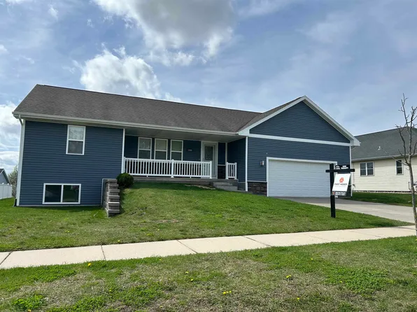 1440 Tillberry Dr, Baraboo, WI 53913
