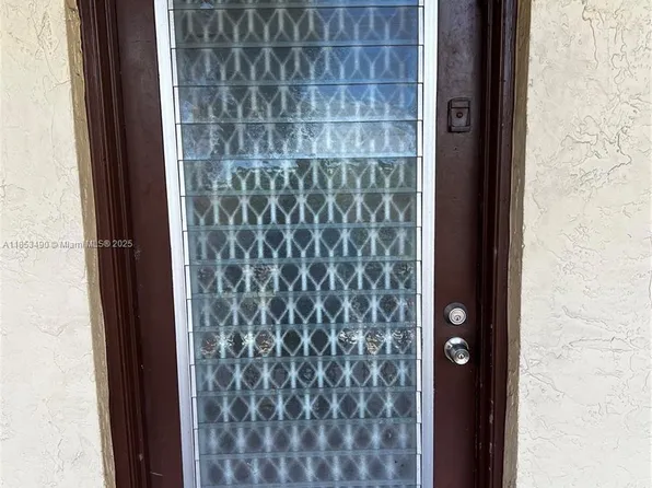 3141 NW 47th Ter APT 322, Fort Lauderdale, FL 33319