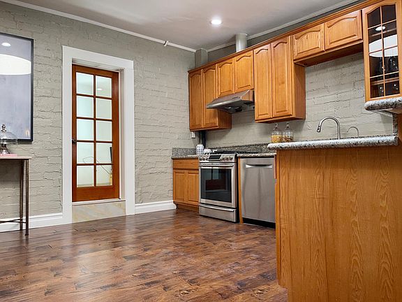 4th image of 6820 La Presa Dr