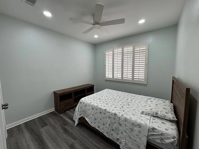 1062 Mount Dana Dr — Photo 11