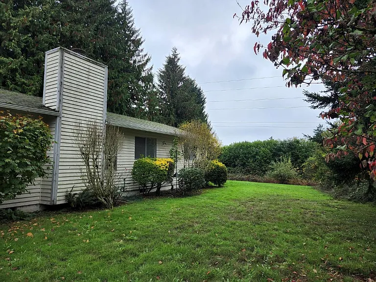 12507 NE 87th Ct — Photo 2